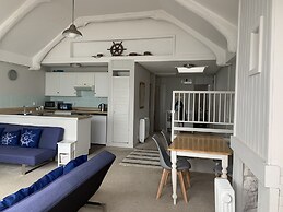 Halfway House Inn