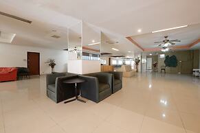 Inter Place