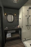 Moxy Lille City