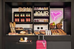Moxy Lille City