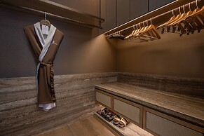The Ritz-Carlton, Nanjing