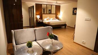 Oaktree Hotel