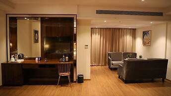 Oaktree Hotel