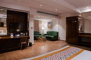 Oaktree Hotel