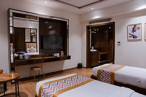 Oaktree Hotel