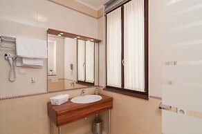 Luxury Rooms near Beach