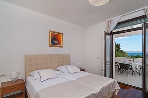 Luxury Rooms near Beach