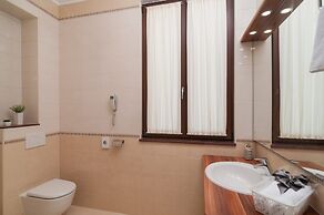 Luxury Rooms near Beach 1