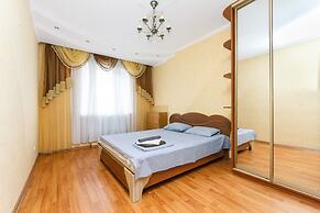 Comfortable apartment on the left bank