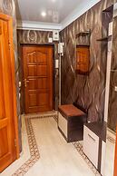 Apartment on Lesi Ukrainky Blvd
