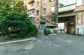Apartment on Baseina Street