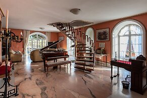 Villa Amalia Resort