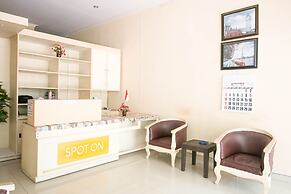 Hotel O Grand Azizah