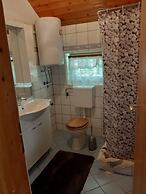 Holiday House Stipe