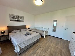 Apartments Kiki