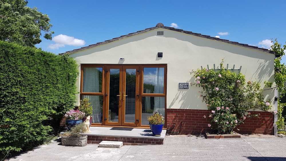 Rosehip Cottage