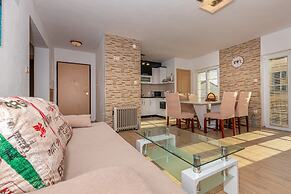Apartments Sare
