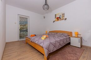 Apartments Sare
