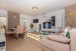 Apartments Sare