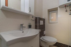 Apartments Sare