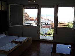 Apartment Neno