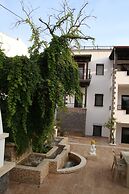 Orya Apart