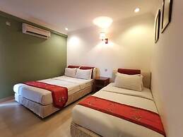 Maya Hotel