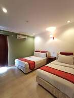 Maya Hotel