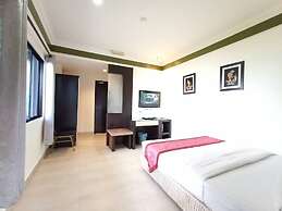 Maya Hotel