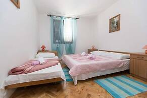 Apartments Ivan