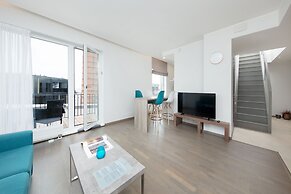 8ERA Business Executive Rotermanni Apts