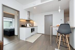 8ERA Business Executive Rotermanni Apts
