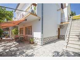Apartments Andrea