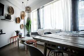 Thanasis Place Hostel