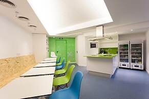 Dream Cube Hostel