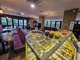 Uni88 Apart Hotel