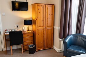Aarondale Guest House