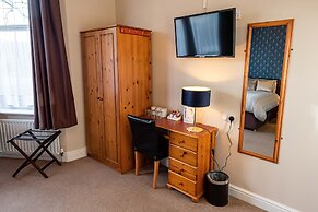 Aarondale Guest House