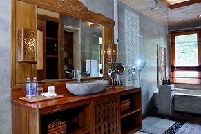 Kenran Resort Ubud by Soscomma
