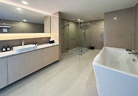 Wyndham La Vita Rawai Phuket