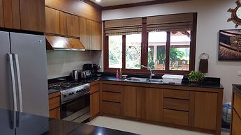 Saifon Villas - Luxurious Pool Villas