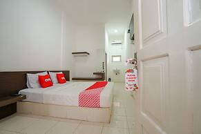 Super OYO 1868 Penginapan Sekip