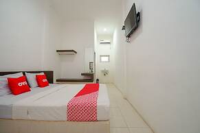 Super OYO 1868 Penginapan Sekip