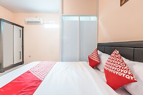 Hotel O J&b Room Pramuka