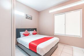 Hotel O J&b Room Pramuka