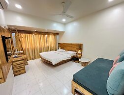 Hotel Shripad Continental