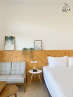 Still Hills Inn