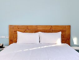 Still Hills Inn
