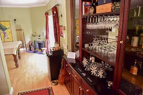 On Pinewood Guest House