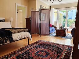 On Pinewood Guest House